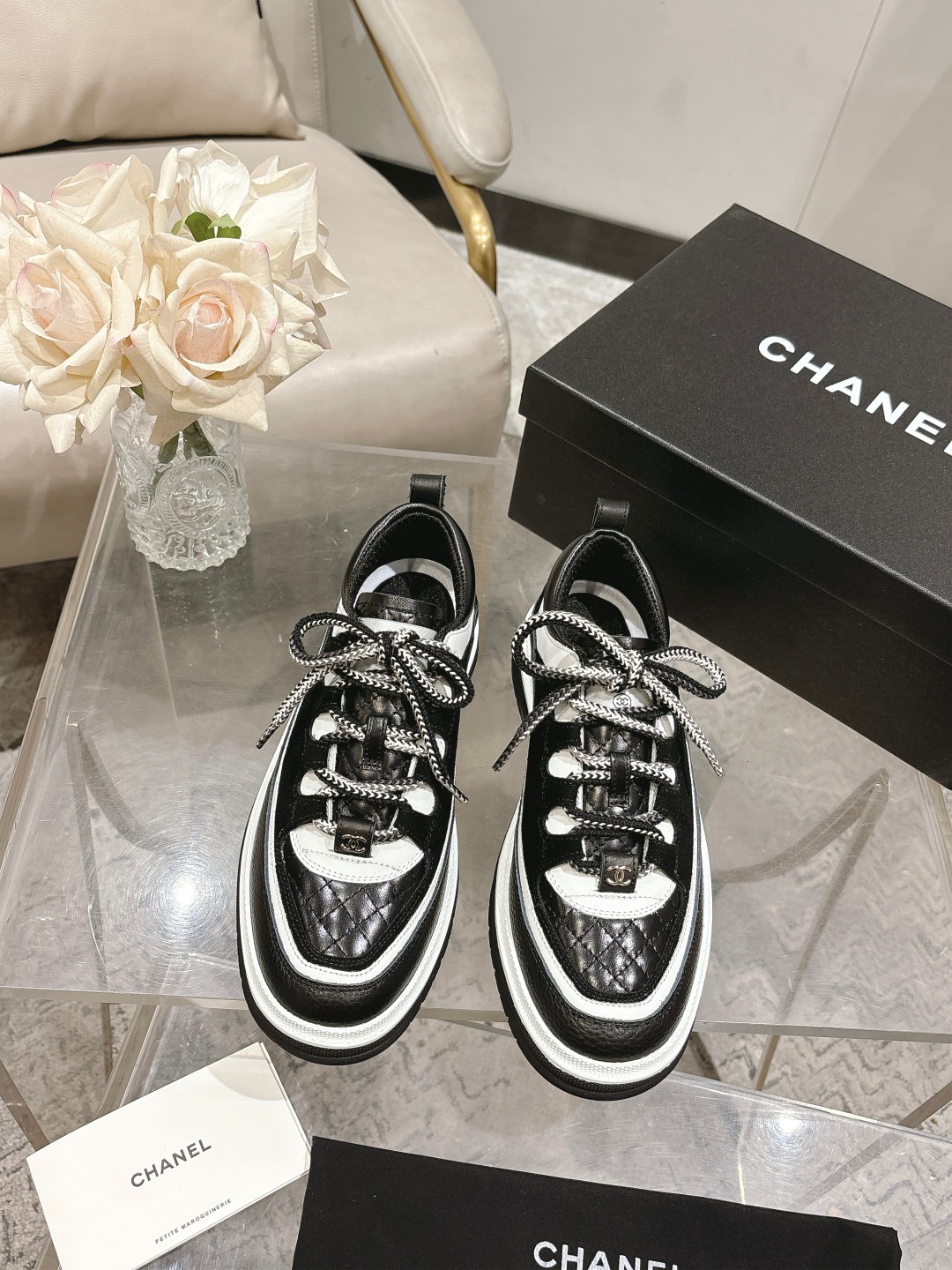 Women's high heels
